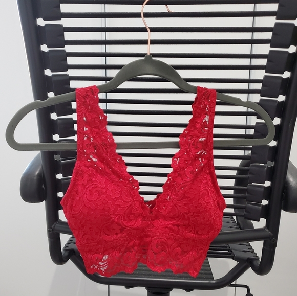 smart & sexy Other - RED LACE BRALETTE